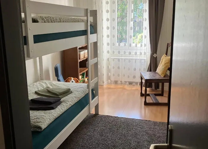 La Lanterne سييرا